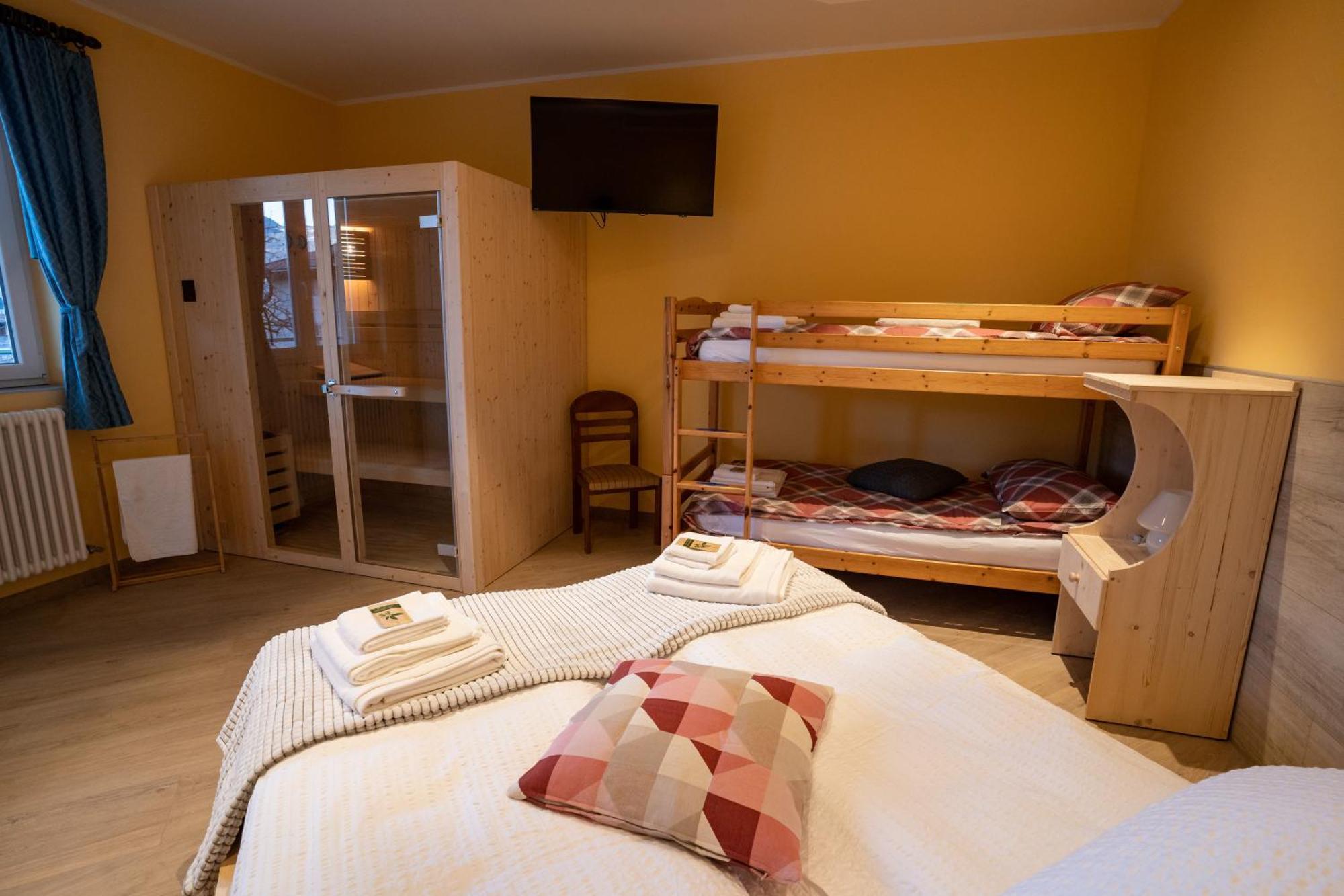 Villa Zoe - Suite Con Sauna Margone  Екстер'єр фото